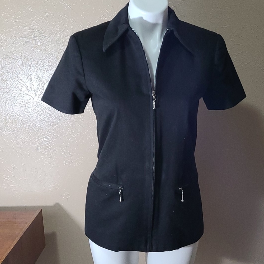 Neiman Marcus short sleeve jacket